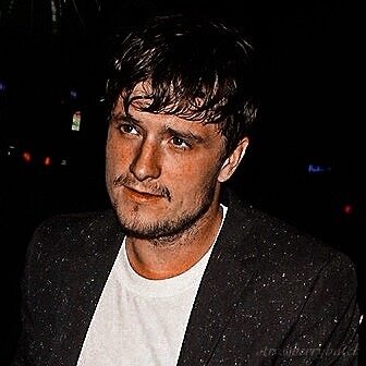 Josh Hutcherson Height: How Tall is The Hunger Games Star?